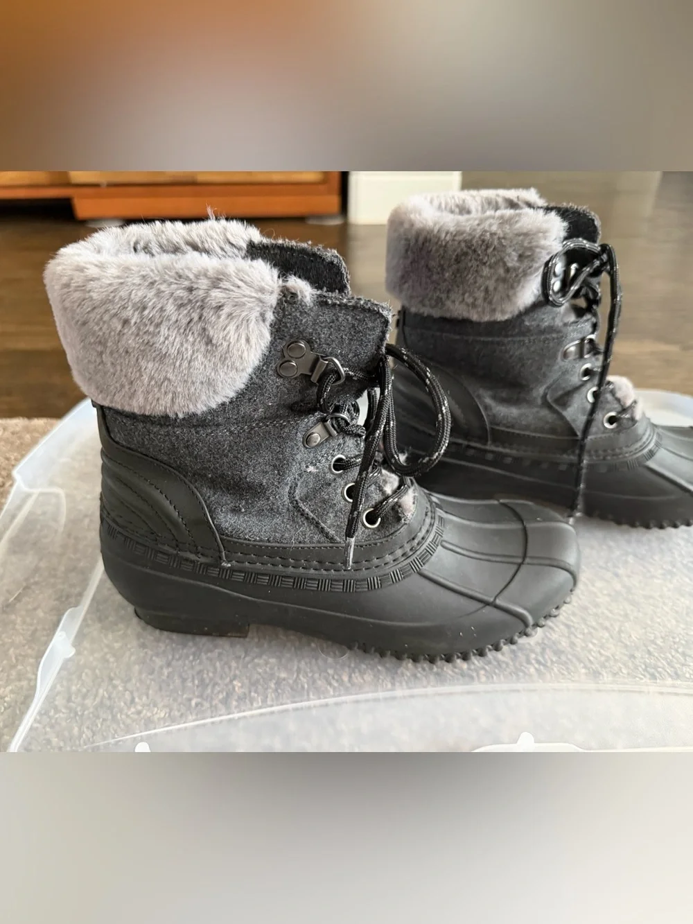Tommy Hilfiger Black Winter Rain Boots with Gray Faux Fur Cuff